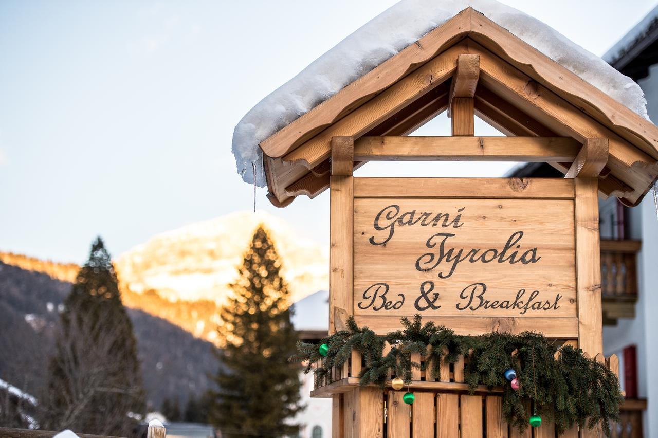 Garni Tyrolia Hotel Campitello di Fassa Exterior photo